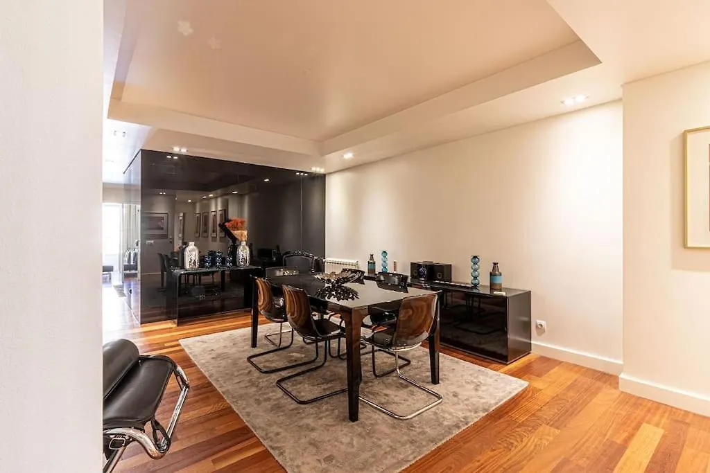 Chiado Deluxe Modern Feel 3 Bedroom Apartment Lisboa Portugalsko